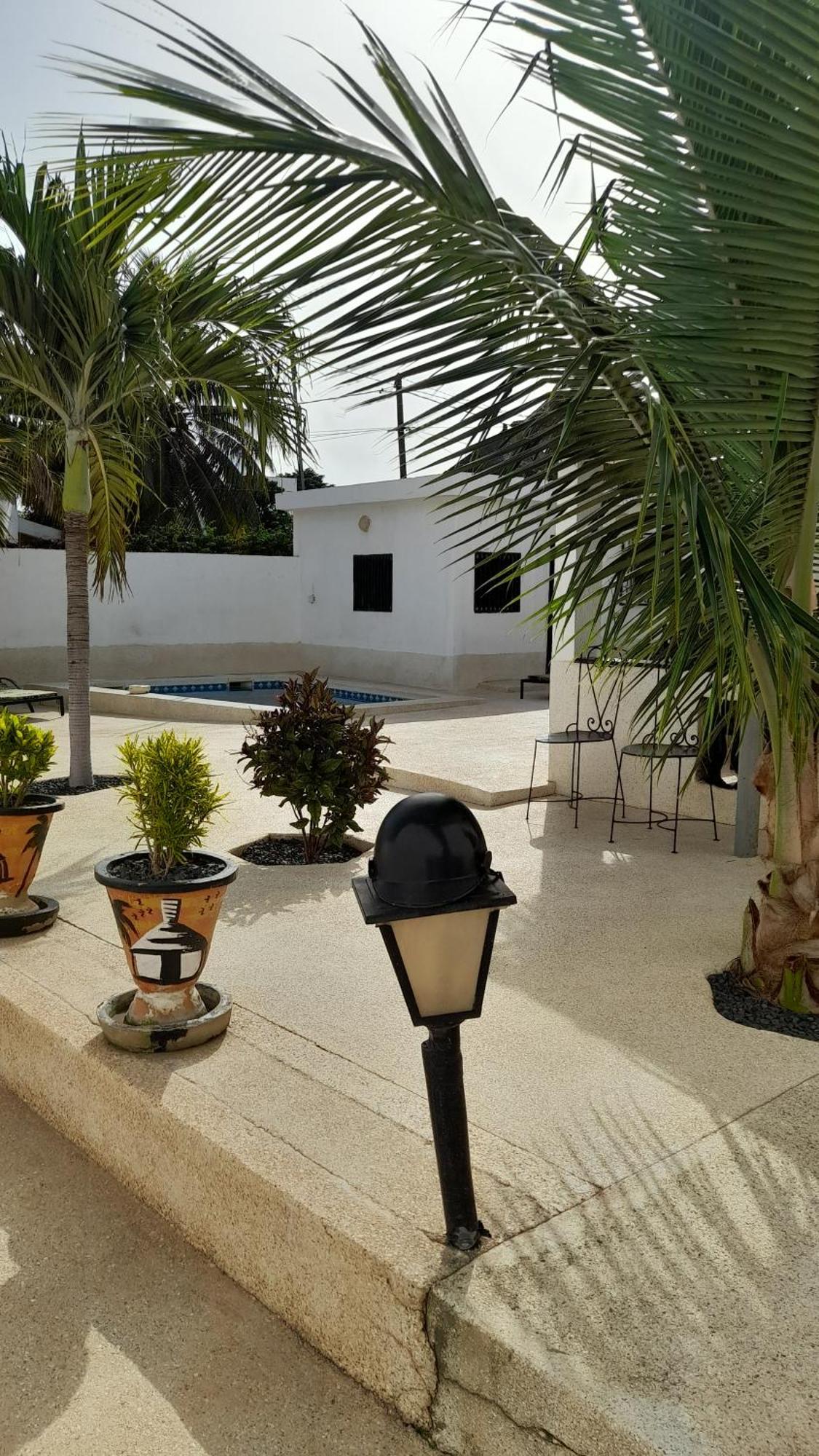 Villa Chez Andre Ngaparou Exterior foto
